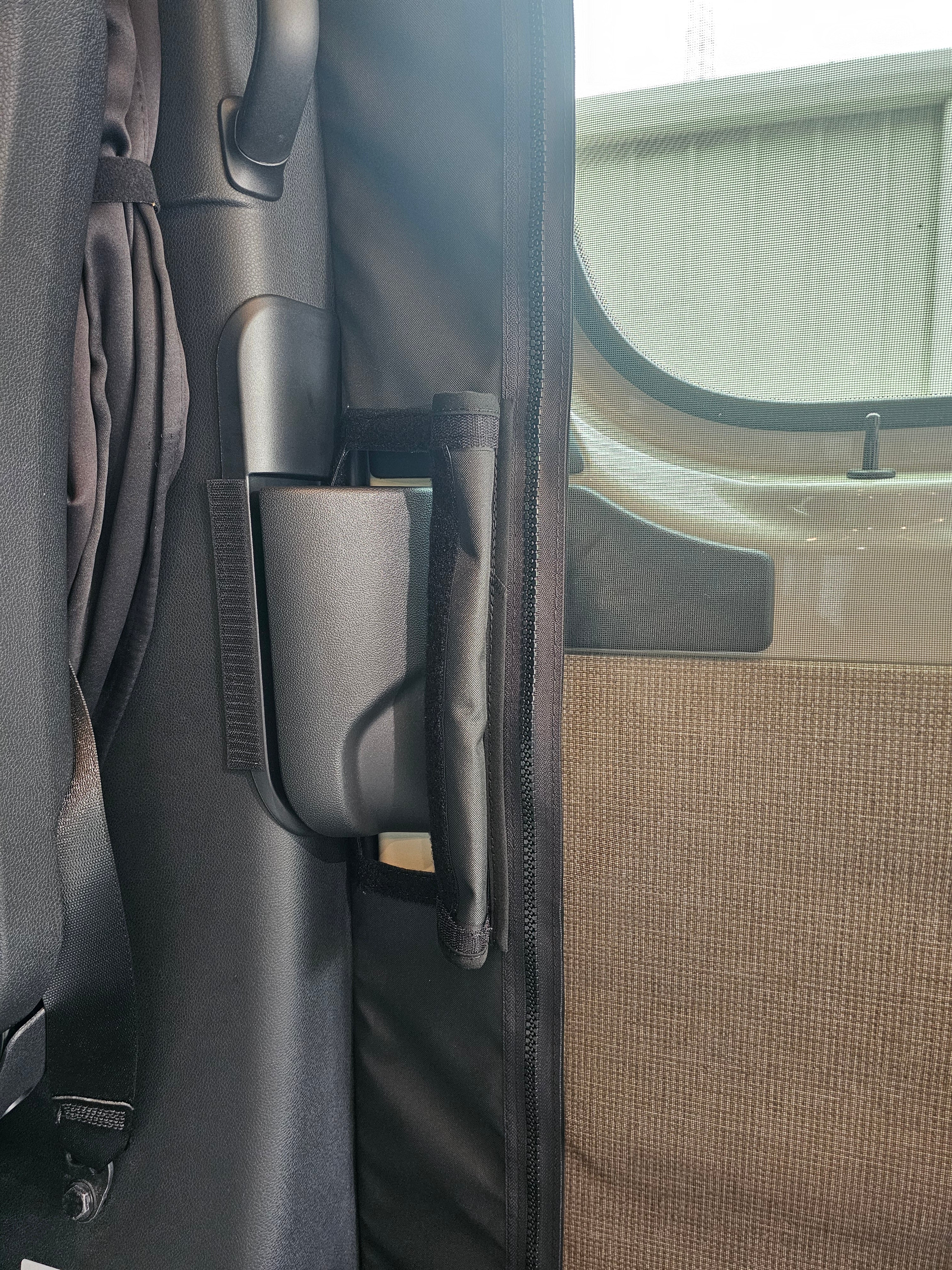 2025+ Mercedes Sprinter Side Sliding Door Insect Screen with New Door Latch